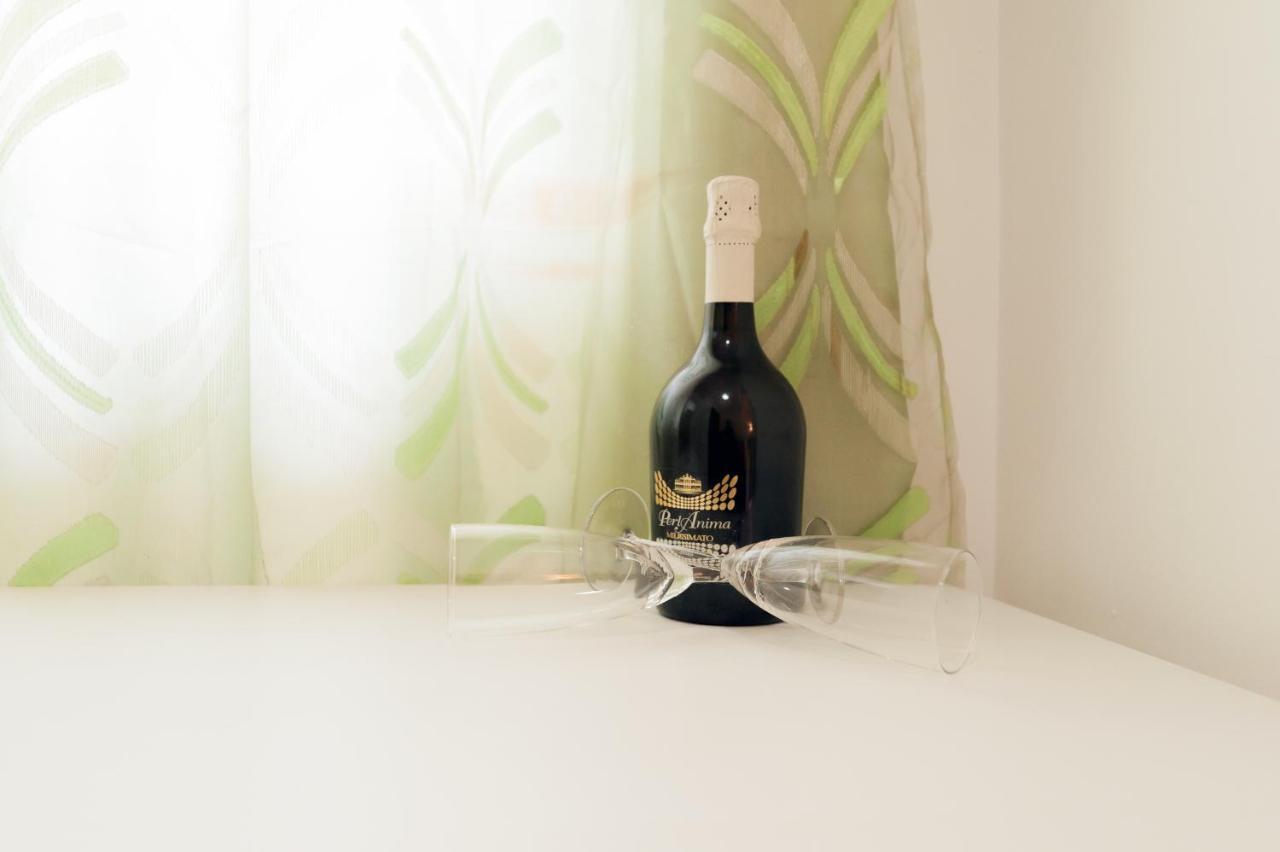 Tiburtina Inn Guest House Рим Экстерьер фото